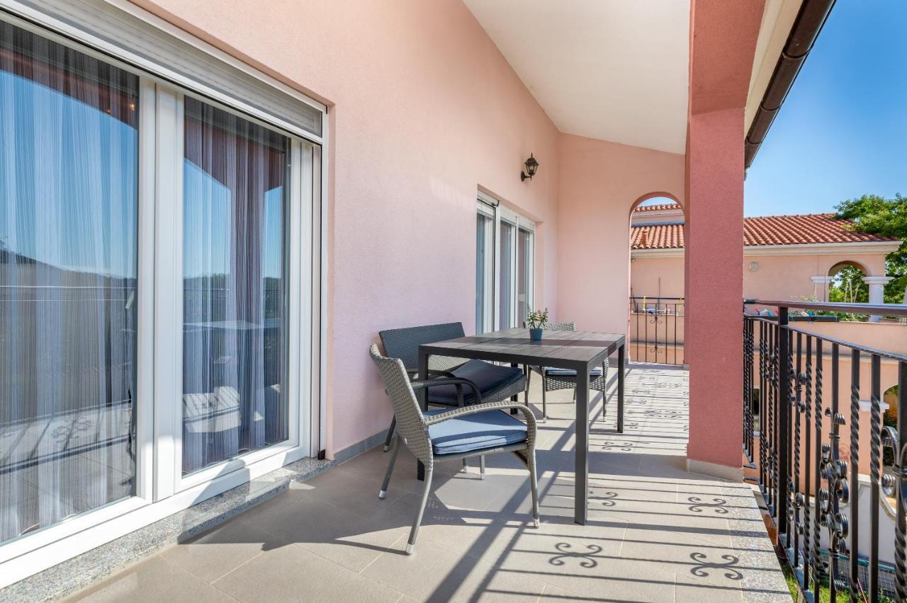 Apartman Vera Póla Kültér fotó