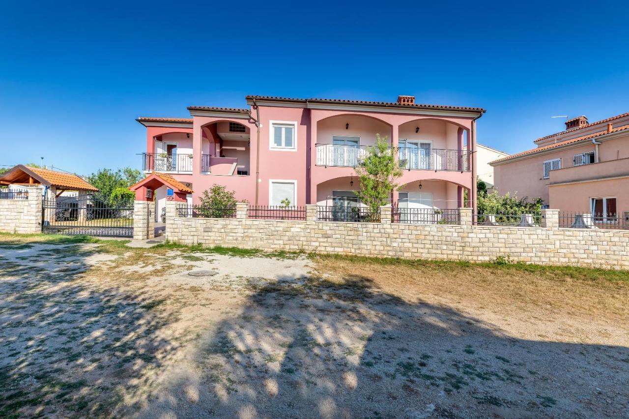 Apartman Vera Póla Kültér fotó